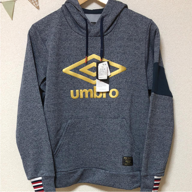 アンブロ umbro パーカー メンズSサイズ