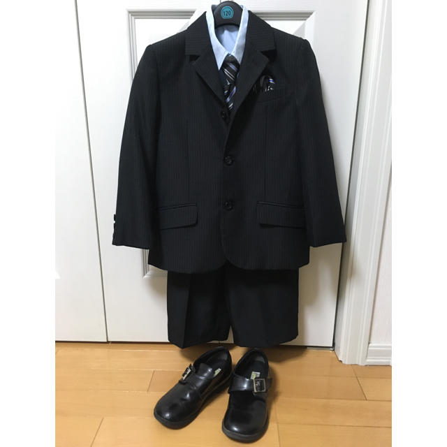 西松屋(ニシマツヤ)の杏様専用 男の子 フォーマルスーツ120cm キッズ/ベビー/マタニティのキッズ服男の子用(90cm~)(ドレス/フォーマル)の商品写真