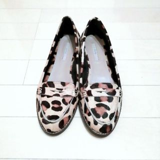 ZARA(ローファー/革靴)のフリマアイテム一覧 ZARA(ローファー/革靴)のフリマアイテム一覧