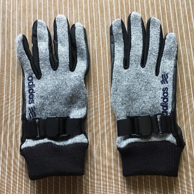 adidas(アディダス)の新品未使用❗️adidas手袋グローブ🧤 スポーツ/アウトドアのゴルフ(その他)の商品写真