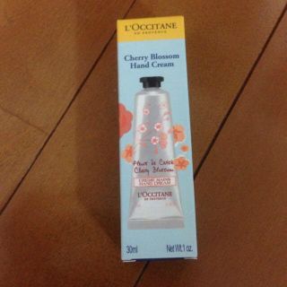 ロクシタン(L'OCCITANE)のロクシタン チェリーブロッサム クリーム(ネイルケア)