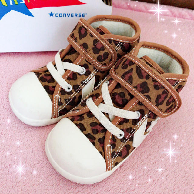 CONVERSE(コンバース)の☆CONVERSEコンバース☆ベビーシューズ14.5cm☆ヒョウ柄☆ キッズ/ベビー/マタニティのベビー靴/シューズ(~14cm)(スニーカー)の商品写真