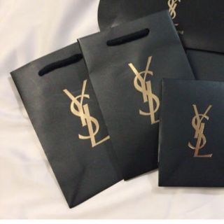 イヴサンローランボーテ(Yves Saint Laurent Beaute)のmonbranreachi様専用(ショップ袋)