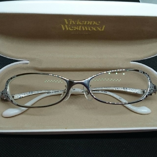 Vivienne Westwood - USED ヴィヴィアン・ウエストウッド 眼鏡 フレームの通販 by ちわわ's shop｜ヴィヴィアン