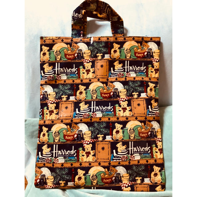 Harrods(ハロッズ)の【ワケあり】ハロッズ/A4ビニールバッグ レディースのバッグ(トートバッグ)の商品写真