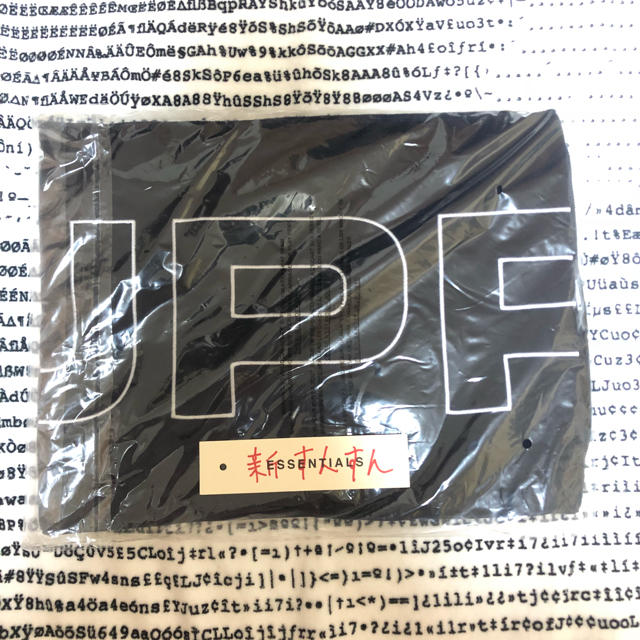 あまり見ない掘り出し物。Polartec® Logo Scarf