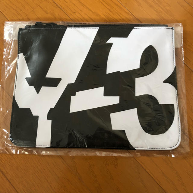 Y-3(ワイスリー)のY-3 非売品 ポーチ メンズのファッション小物(その他)の商品写真