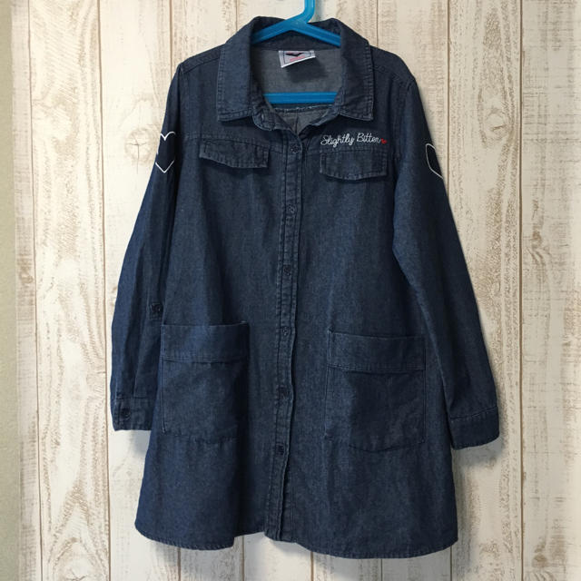 しまむら(シマムラ)のデニムワンピース 150  キッズ/ベビー/マタニティのキッズ服女の子用(90cm~)(ワンピース)の商品写真