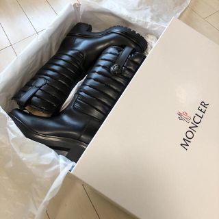 モンクレール(MONCLER)のこういち様 ご専用 新品 モンクレール ブーツ 39 ブラック(ブーツ)