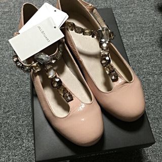 ジルスチュアート(JILLSTUART)のビジューフラットパンプス(ハイヒール/パンプス)