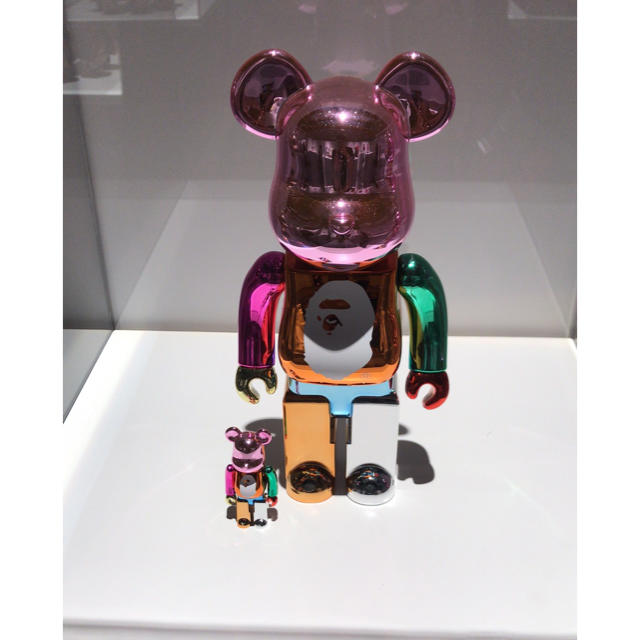 A BATHING APE(アベイシングエイプ)のMULTI COLOR FOIL BE@RBRICK BAPE XXV エンタメ/ホビーのフィギュア(その他)の商品写真