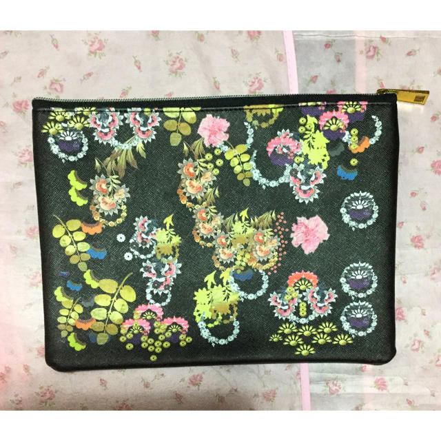 Cynthia Rowley(シンシアローリー)の新品未使用！シンシアローリー ポーチ Cynthia Rowley ノベルティ レディースのファッション小物(ポーチ)の商品写真