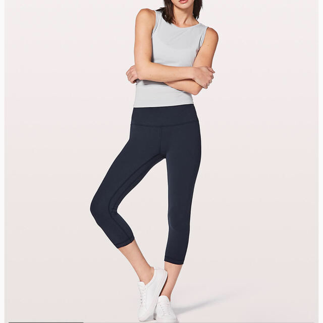 lululemon(ルルレモン)の専用。ルルレモン ♡lululemon  Align Crop ２枚組 レディースのパンツ(クロップドパンツ)の商品写真