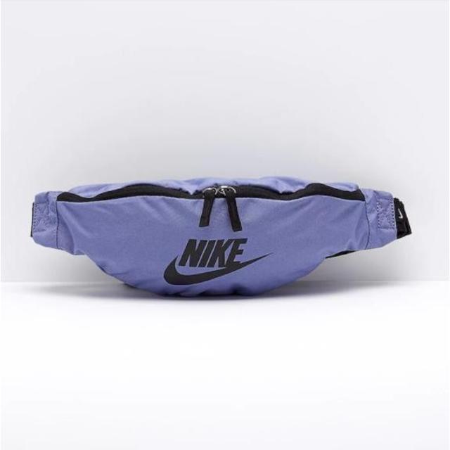 NIKE(ナイキ)の送料込み Nike(ナイキ) ブルー ウエストバッグ ボディバッグ 肩掛け メンズのバッグ(ウエストポーチ)の商品写真