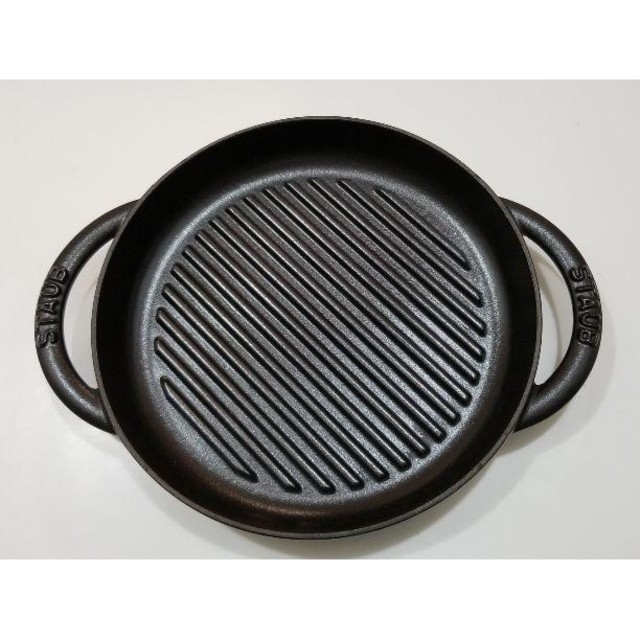 STAUB - ストウブ ピュアグリル 22cm ブラックの通販 by Spica ...