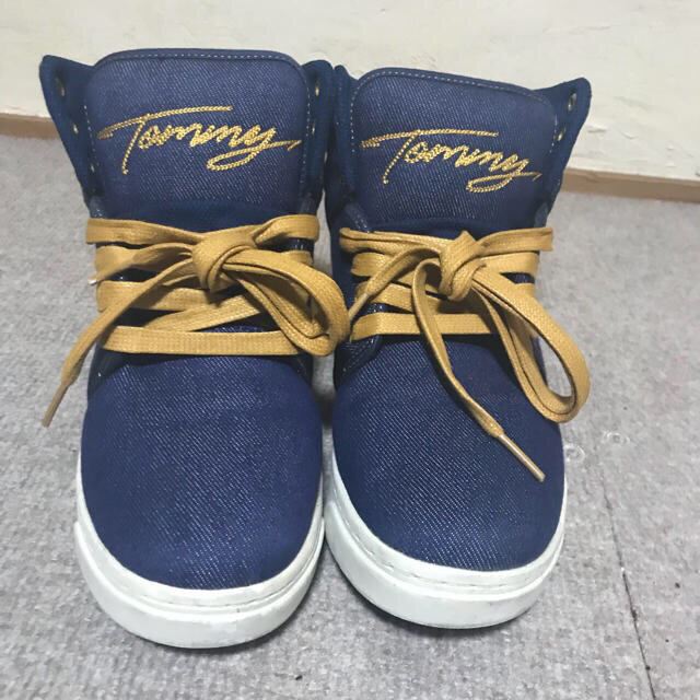 tommy girl(トミーガール)のtommy girl ハイカットデニムスニーカー レディースの靴/シューズ(スニーカー)の商品写真