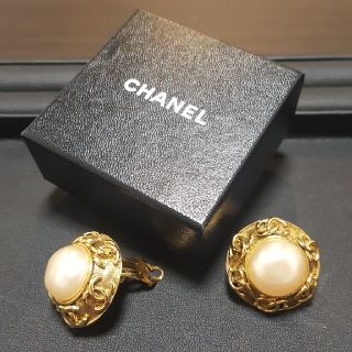 シャネル(CHANEL)のCHANEL ヴィンテージ イヤリング パール&ゴールドココマークチェーン(イヤリング)