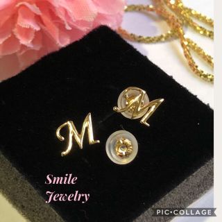 みーしゃんさん専用ページR148. 18k イニシャル M&S ピアス(ピアス)