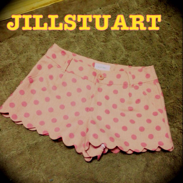 JILLSTUART(ジルスチュアート)のJILL♡ドット柄スカラップショーパン レディースのパンツ(ショートパンツ)の商品写真