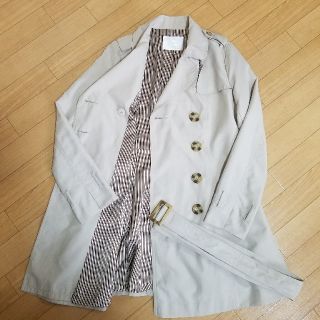 ザラ(ZARA)のにゃんまま様専用♡トレンチ黒、ベージュセット(トレンチコート)