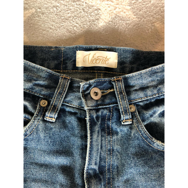 moussy(マウジー)の値下げ☆Vicente SLIM STRAIGHT DENIM サイズO レディースのパンツ(デニム/ジーンズ)の商品写真