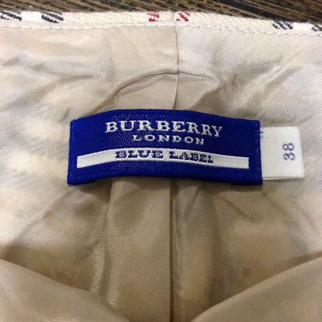 BURBERRY(バーバリー)のゆっきぃ☆様専用♡1月末までお取り置き♡ レディースのスカート(ひざ丈スカート)の商品写真
