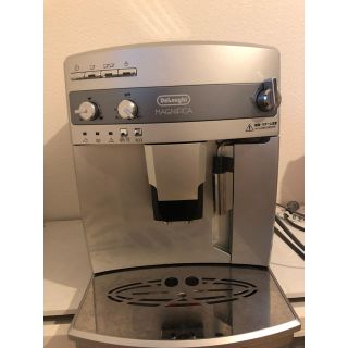 デロンギ(DeLonghi)のデロンギ 全自動エスプレッソマシン 【美品‼️】(エスプレッソマシン)