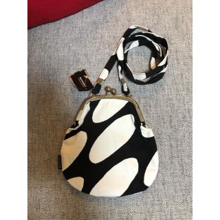 マリメッコ(marimekko)の新品未使用マリメッコがま口ショルダー☆ポシェットmarimekko(ショルダーバッグ)