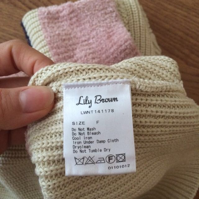 Lily Brown(リリーブラウン)のLily brown ニット レディースのトップス(ニット/セーター)の商品写真