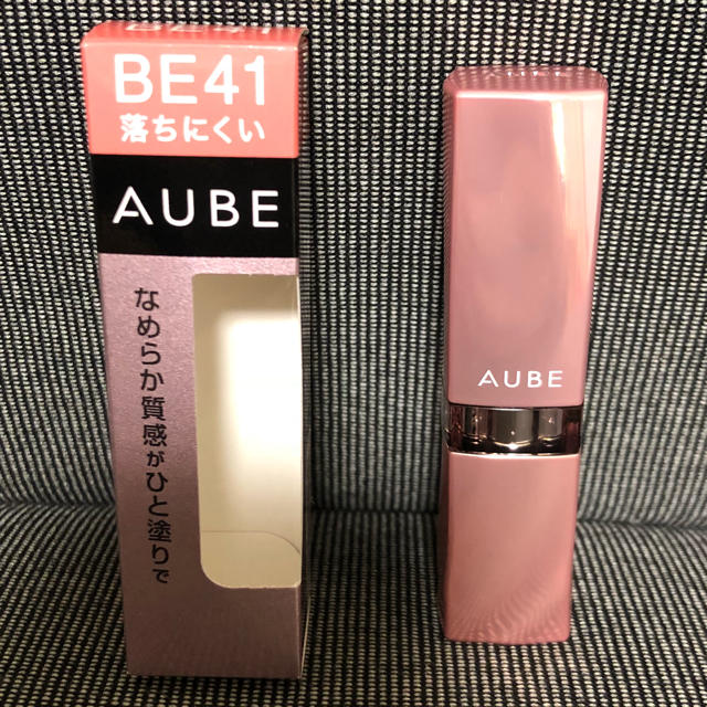 AUBE(オーブ)のAUBE ひと塗りルージュ BE41 コスメ/美容のベースメイク/化粧品(口紅)の商品写真