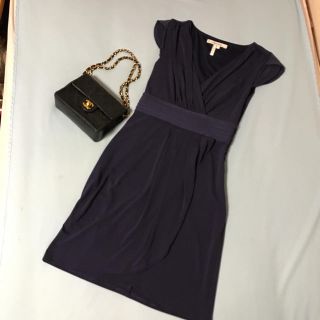 ビーシービージーマックスアズリア(BCBGMAXAZRIA)のBCBG maxandcleo ワンピース(ひざ丈ワンピース)