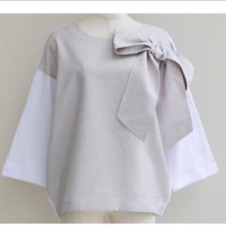 フィフス(fifth)のリボンデザイントップス 美品(シャツ/ブラウス(長袖/七分))