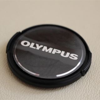 オリンパス(OLYMPUS)のOLYMPUS レンズキャップ  37ミリ(その他)