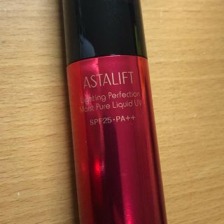 アスタリフト(ASTALIFT)のアスタリフト ライティングパーフェクションモイストピュアリキッドベージュオークル(ファンデーション)