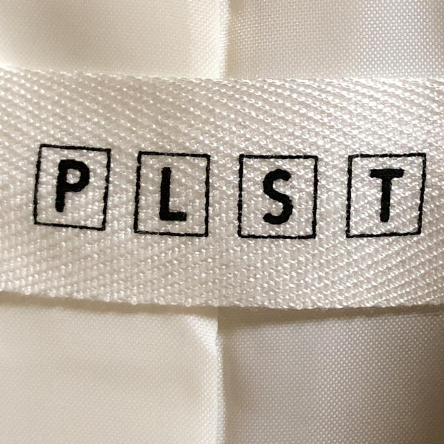 PLST(プラステ)のハコ様専用 人気PLSTビーバーフード2WAYコート美品 ホワイトS レディースのジャケット/アウター(その他)の商品写真