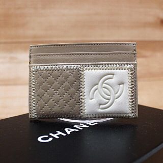 シャネル(CHANEL)の『綺麗』CHANEL アイコンライン カード入れ(財布)