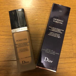 クリスチャンディオール(Christian Dior)のディオールスキンフォーエヴァーフルイド(ファンデーション)