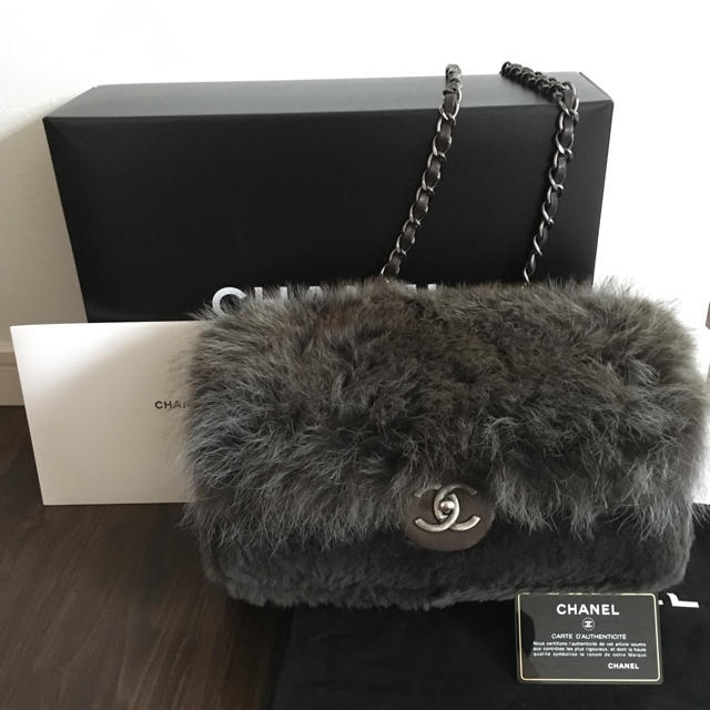 最愛 CHANEL - シャネル ファーバッグ ショルダーバッグ - www ...