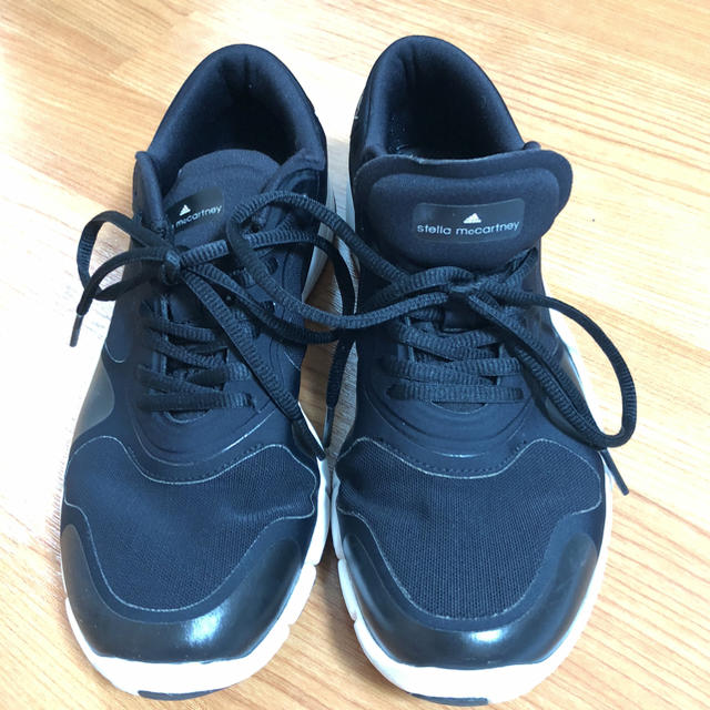 adidas by Stella McCartney(アディダスバイステラマッカートニー)のadidas✖️stella macartney スニーカー24cm レディースの靴/シューズ(スニーカー)の商品写真