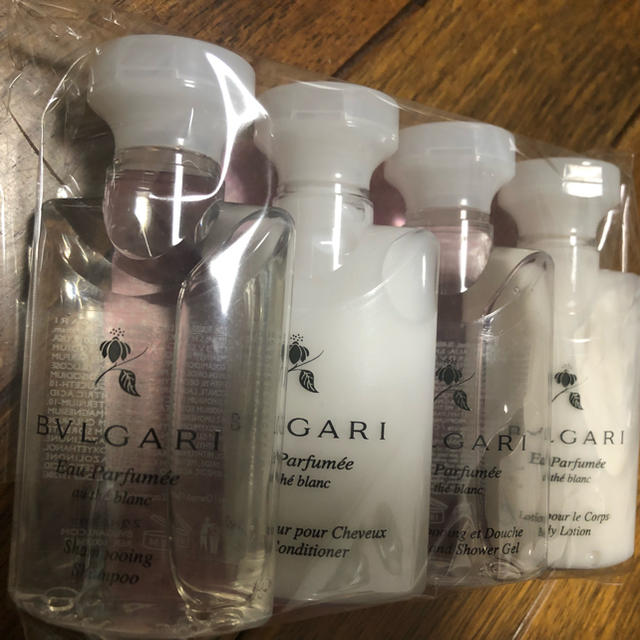 BVLGARI(ブルガリ)の【新品】ブルガリ アメニティーセット  BVLGARI コスメ/美容のヘアケア/スタイリング(シャンプー)の商品写真