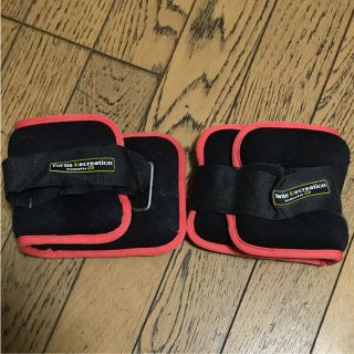 アンクルウェイト 2キロ×2 未使用(トレーニング用品)