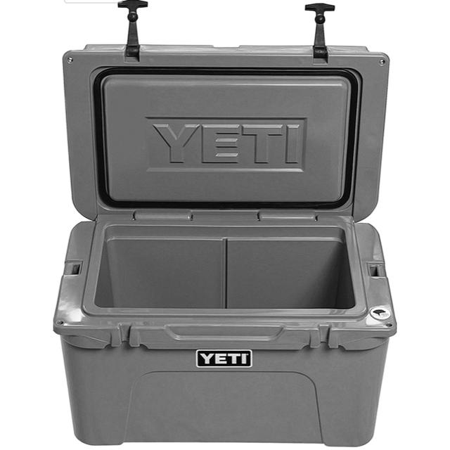 Snow Peak(スノーピーク)の◆新品•価格相談OK◆限定色 YETI Tundra 45 クーラーボックス スポーツ/アウトドアのスポーツ/アウトドア その他(その他)の商品写真