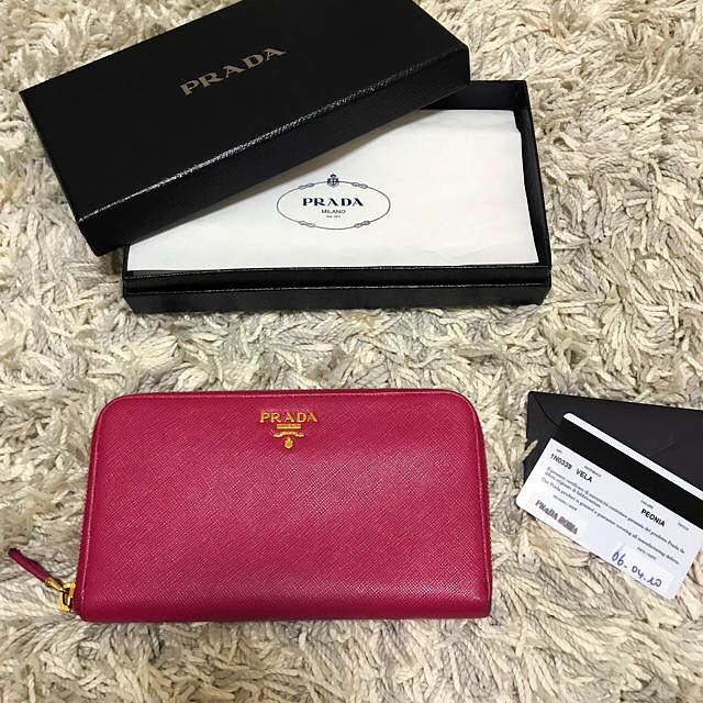 PRADA - 美品✨PRADA長財布✨リボン✨サフィアーノレザーの+natureetfeu.fr