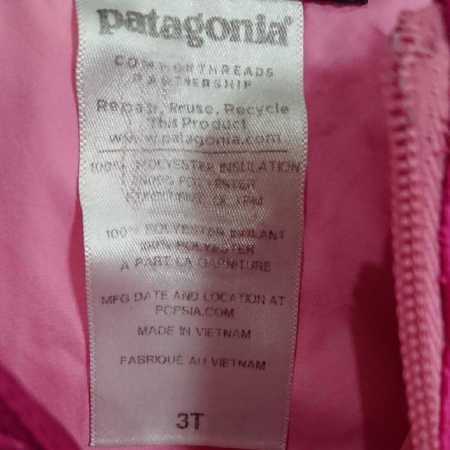 patagonia(パタゴニア)のpatagonia パタゴニア ナノパフ ジャケット ピンク 3T キッズ/ベビー/マタニティのキッズ服女の子用(90cm~)(ジャケット/上着)の商品写真