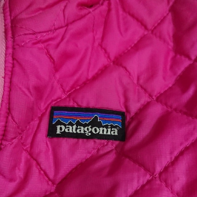 patagonia(パタゴニア)のpatagonia パタゴニア ナノパフ ジャケット ピンク 3T キッズ/ベビー/マタニティのキッズ服女の子用(90cm~)(ジャケット/上着)の商品写真