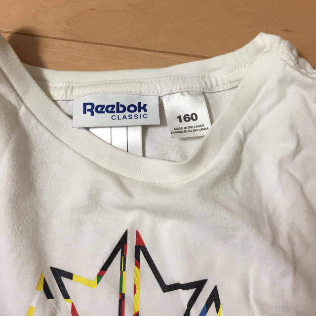 Reebok(リーボック)のReebok  Tシャツ   160 キッズ/ベビー/マタニティのキッズ服男の子用(90cm~)(Tシャツ/カットソー)の商品写真