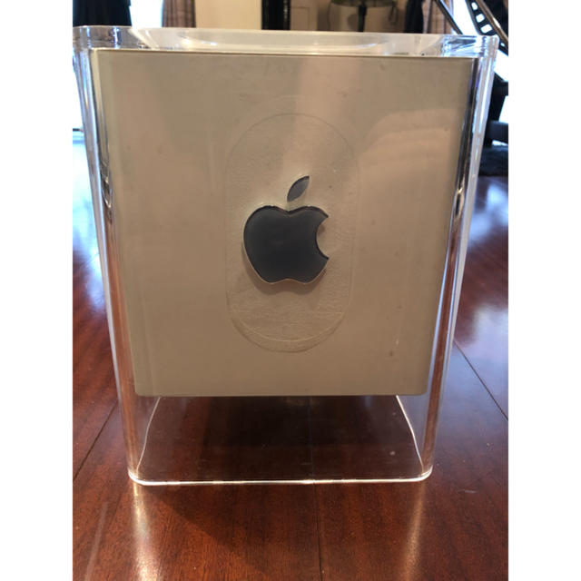 Apple(アップル)の【値下げ】APPPLE PowerMac G4 CUBE の本体のケース スマホ/家電/カメラのPC/タブレット(PCパーツ)の商品写真