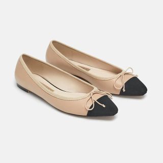 ザラ(ZARA)のZARA✨ツートンバレリーナシューズ 38 24.5  コンビ フラット バレエ(バレエシューズ)