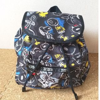 レスポートサック(LeSportsac)の【美品】　LeSportsac　レスポートサック　リュック　スヌーピー(リュック/バックパック)