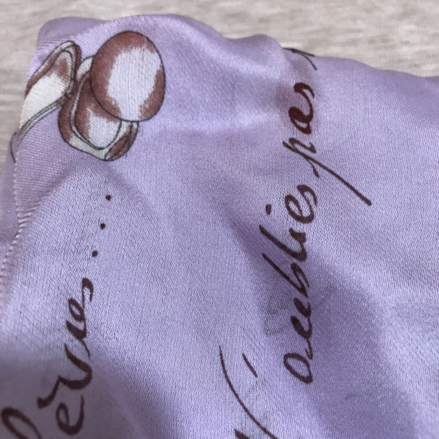 GIVENCHY(ジバンシィ)のジバンシーシルクスカーフ未使用タグ付き レディースのファッション小物(バンダナ/スカーフ)の商品写真